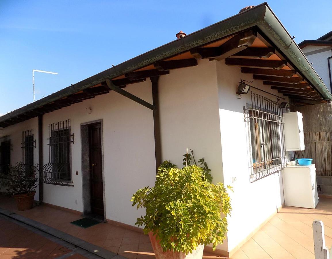 Casa Nuccia Gentili David Marina di Massa Exterior foto